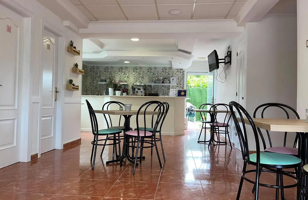 Hostal Xaraiba-1